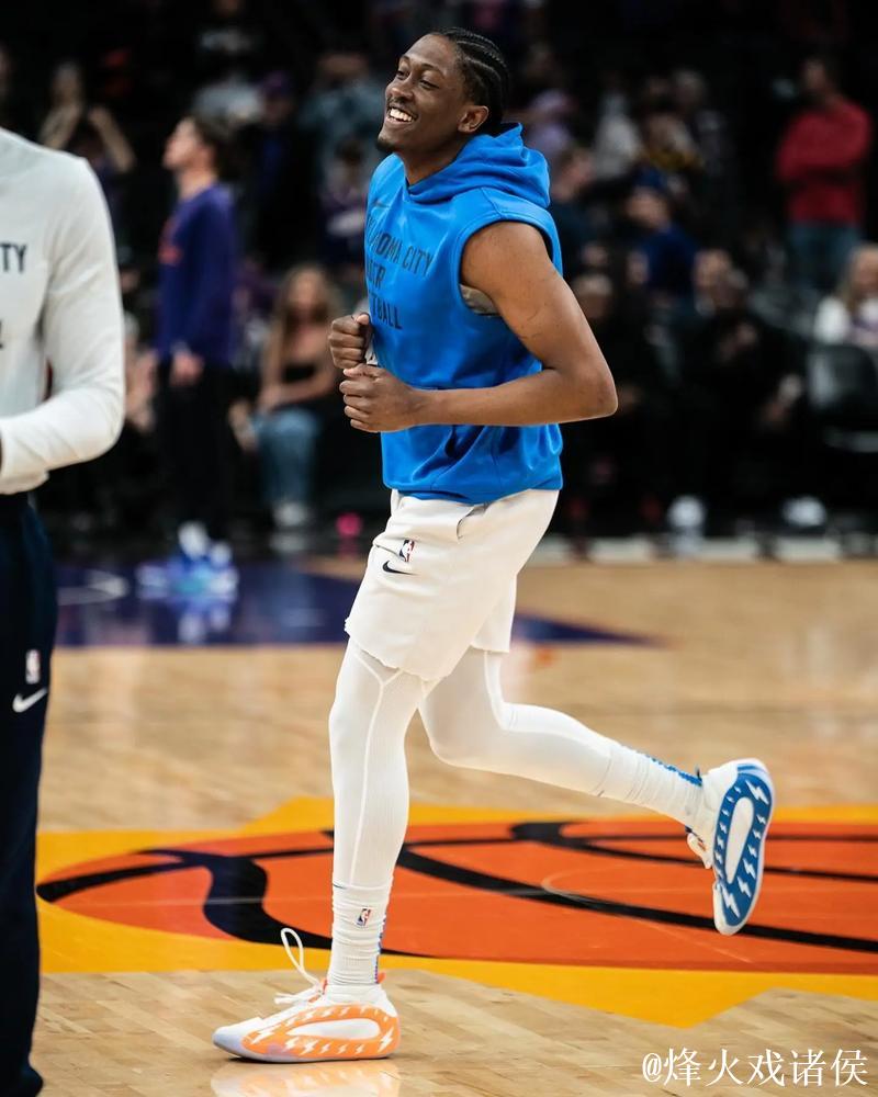 NBA杯12月14日:马刺VS雷霆 杰伦·威廉姆斯集锦 NBA杯12月14日:马刺VS雷霆 杰伦·威廉姆斯集锦